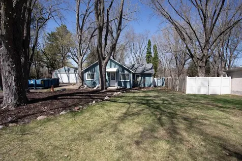 1873 Kohlman Avenue Maplewood MN 55109