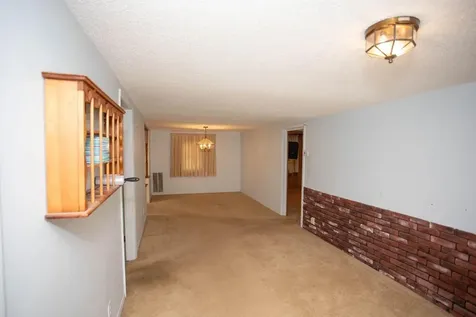 1873 Kohlman Avenue Maplewood MN 55109