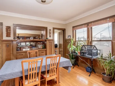 1733 Selby Avenue Saint Paul MN 55104