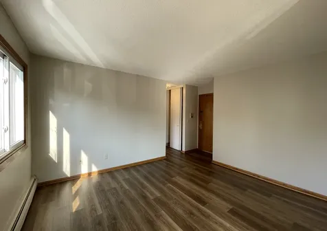 2637 Pleasant Avenue Minneapolis MN 55408