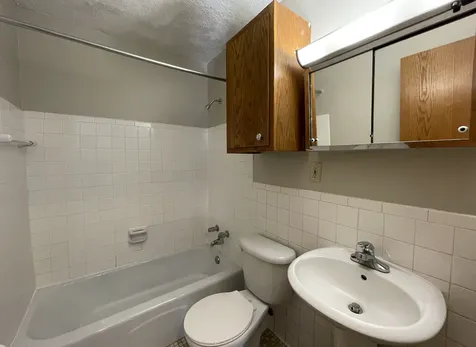 2637 Pleasant Avenue Minneapolis MN 55408