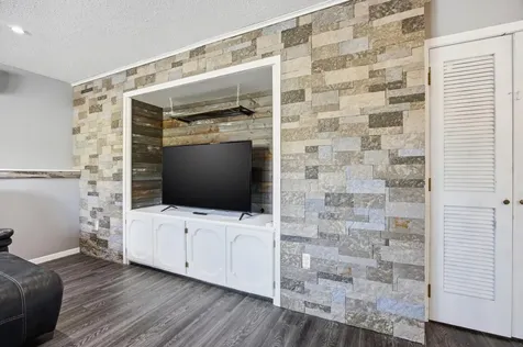 1211 Hall Avenue Breckenridge MN 56520