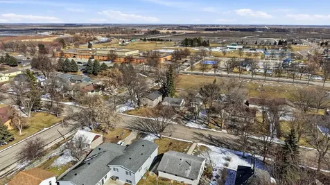 1211 Hall Avenue Breckenridge MN 56520