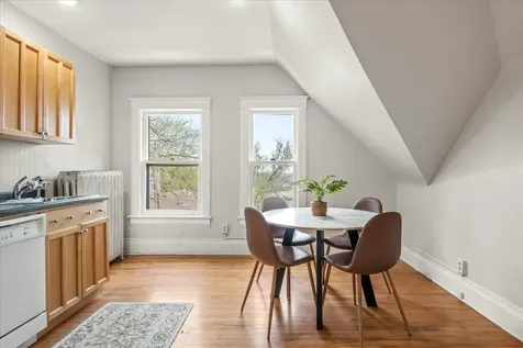 341 Dayton Avenue Saint Paul MN 55102