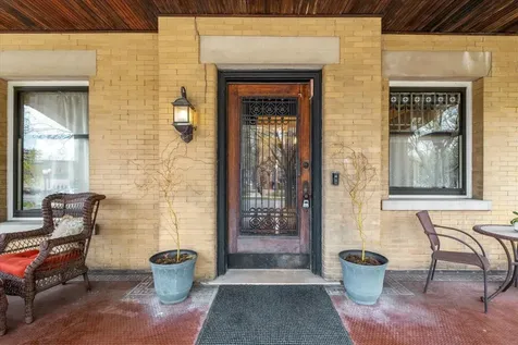 341 Dayton Avenue Saint Paul MN 55102