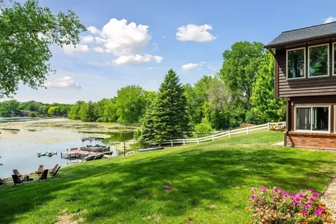 15600 Logarto Lane Burnsville MN 55306