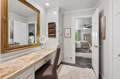 15600 Logarto Lane Burnsville MN 55306