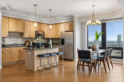 500 E Grant Street Minneapolis MN 55404