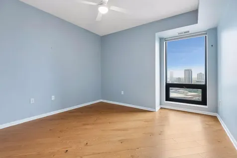 500 E Grant Street Minneapolis MN 55404
