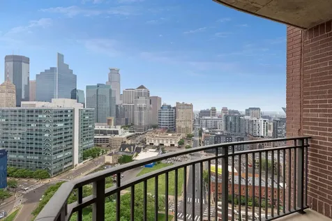 500 E Grant Street Minneapolis MN 55404