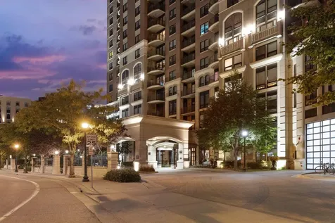 500 E Grant Street Minneapolis MN 55404