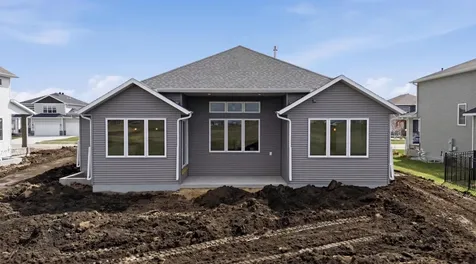 2950 Prairie Farms Circle S Fargo ND 58104
