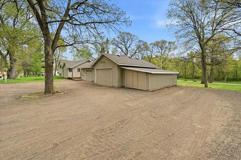 14649 283 1/2 Avenue NW Zimmerman MN 55398