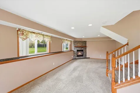 14649 283 1/2 Avenue NW Zimmerman MN 55398