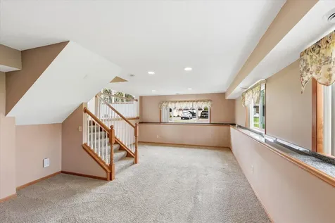 14649 283 1/2 Avenue NW Zimmerman MN 55398