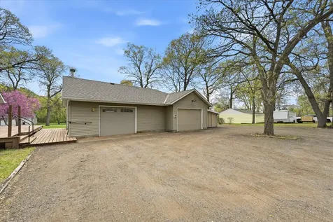 14649 283 1/2 Avenue NW Zimmerman MN 55398