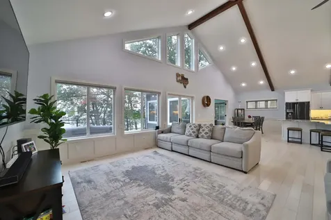 2147 Summit Drive Cushing MN 56443