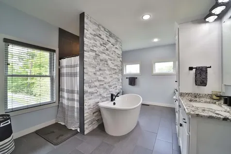 2147 Summit Drive Cushing MN 56443