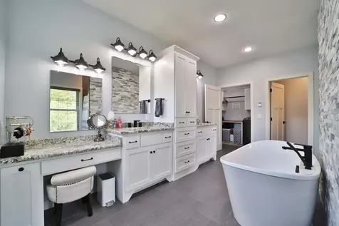 2147 Summit Drive Cushing MN 56443