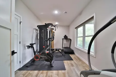 2147 Summit Drive Cushing MN 56443