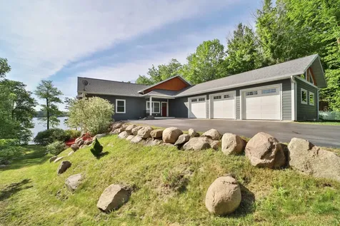 2147 Summit Drive Cushing MN 56443