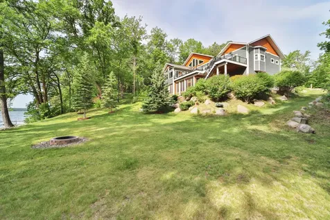 2147 Summit Drive Cushing MN 56443