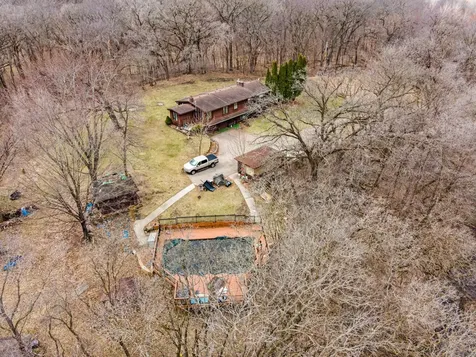 17125 Stodola Road Minnetonka MN 55345