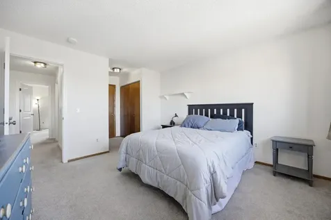 2229 4th Avenue S Moorhead MN 56560