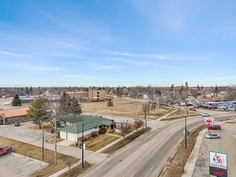 610 3rd Ave SE Perham MN 56573