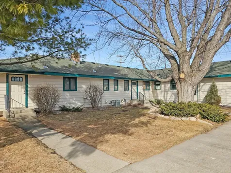 610 3rd Ave SE Perham MN 56573