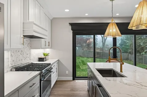 5101 Colonial Drive Golden Valley MN 55422