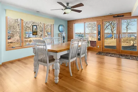 7240 107th Avenue Clear Lake MN 55319