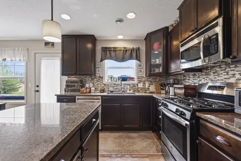 3266 Red Oak Trail Hamel MN 55340