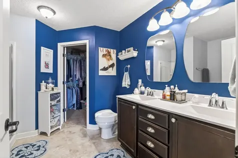 3266 Red Oak Trail Hamel MN 55340