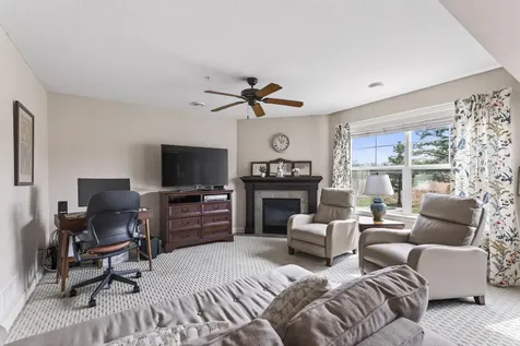 3266 Red Oak Trail Hamel MN 55340