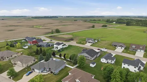 2327 Nature Lane Hawley MN 56549