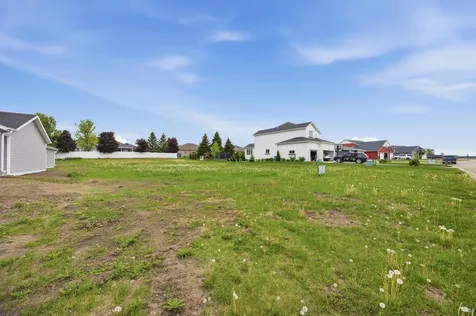 2327 Nature Lane Hawley MN 56549