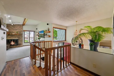 615 Lakewood Drive SW Hutchinson MN 55350