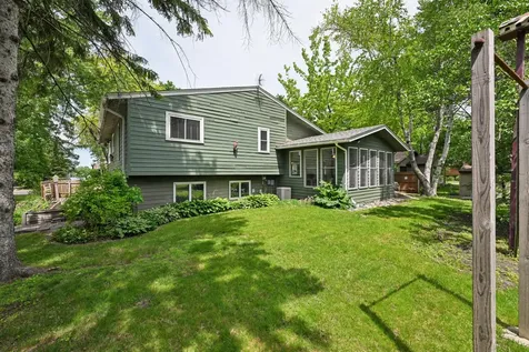 615 Lakewood Drive SW Hutchinson MN 55350