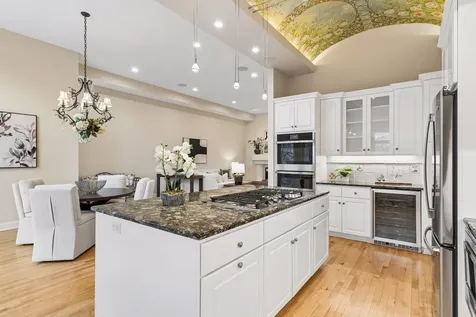 406 River Street Minneapolis MN 55401