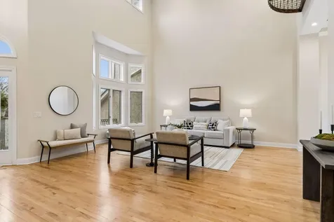 406 River Street Minneapolis MN 55401