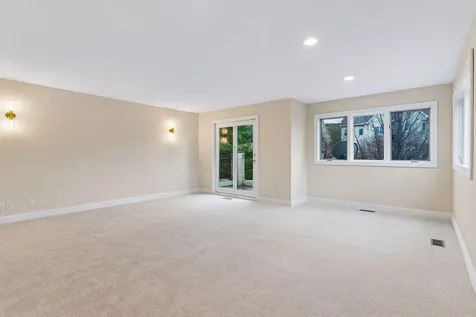 406 River Street Minneapolis MN 55401