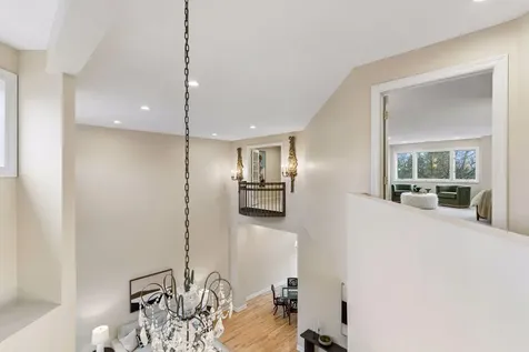 406 River Street Minneapolis MN 55401