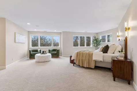406 River Street Minneapolis MN 55401
