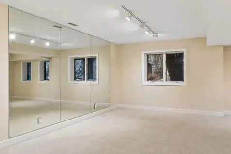406 River Street Minneapolis MN 55401
