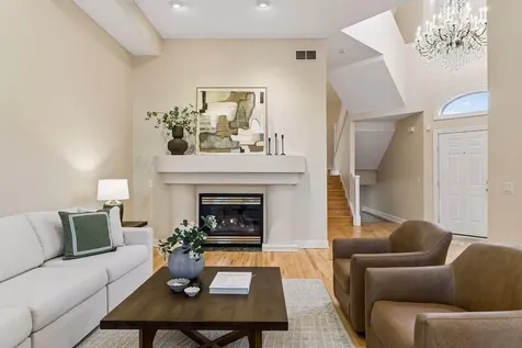 406 River Street Minneapolis MN 55401