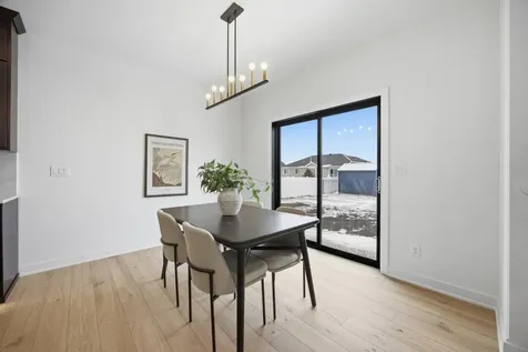 4270 Bristlecone Loop S Fargo ND 58104