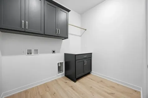 4270 Bristlecone Loop S Fargo ND 58104