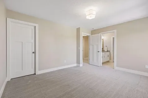 5821 Concord Avenue Edina MN 55424