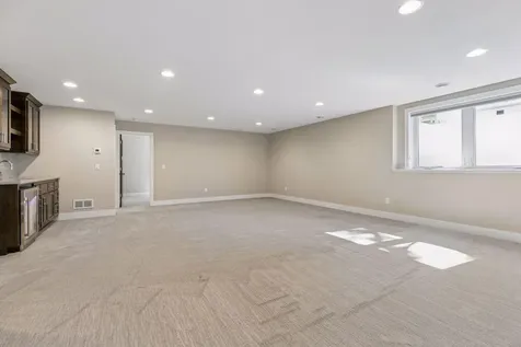5821 Concord Avenue Edina MN 55424
